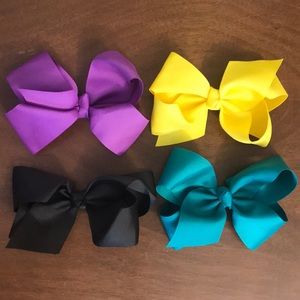 A set of four bows